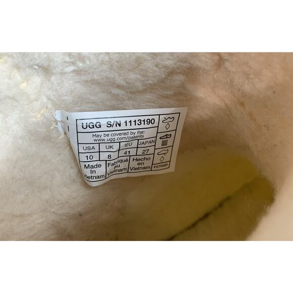 UGG Waterproof Ankle Boots – Mini II, Size 10, Cozy Sherpa Interior - Picture 5 of 8